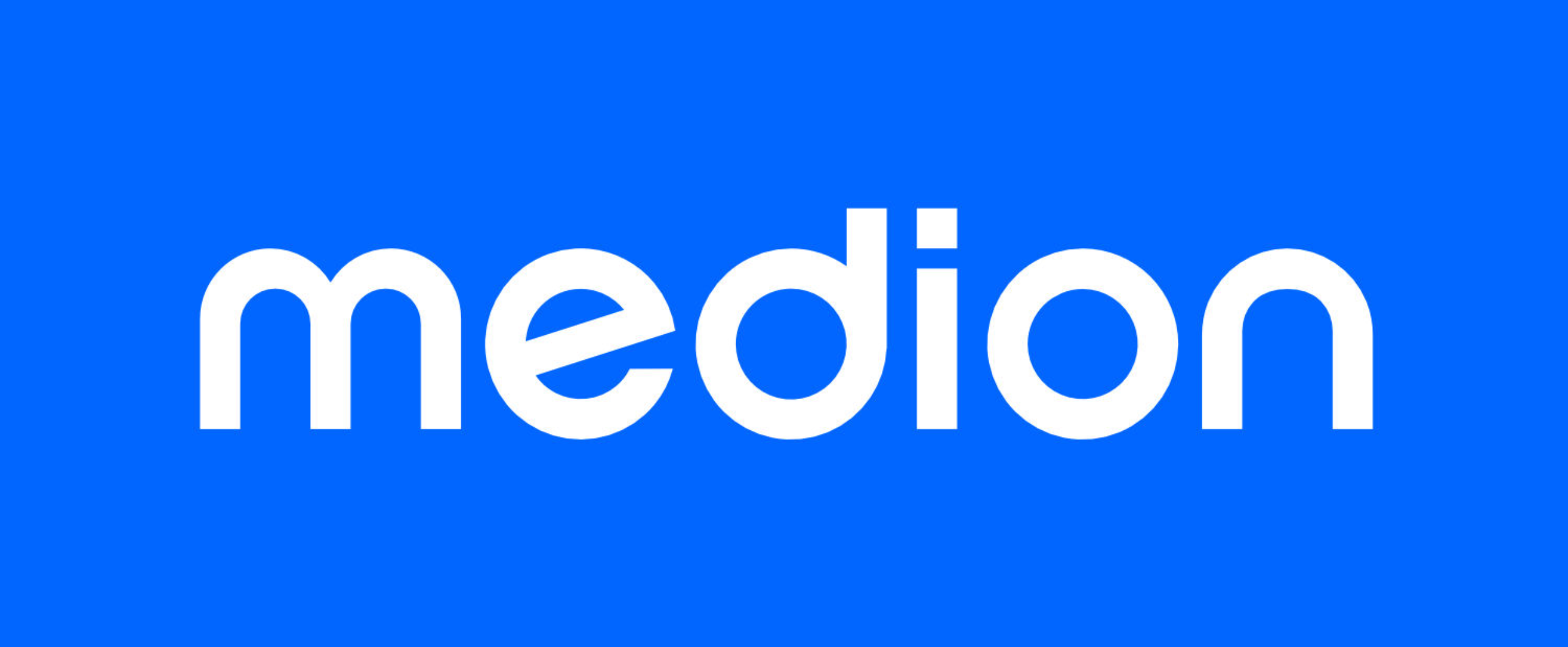 Medion - Kunde von Momentum Media OOH Marketing